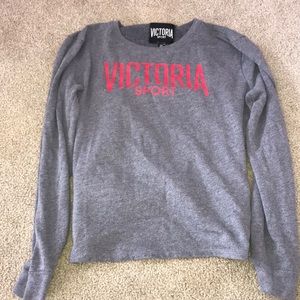 Long sleeve grey pullover